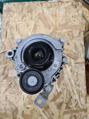8571357 BMW X5 G05 Generator/alternator