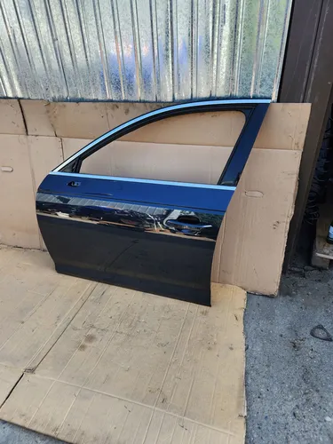 LX5R Audi A4 S4 B9 Front door