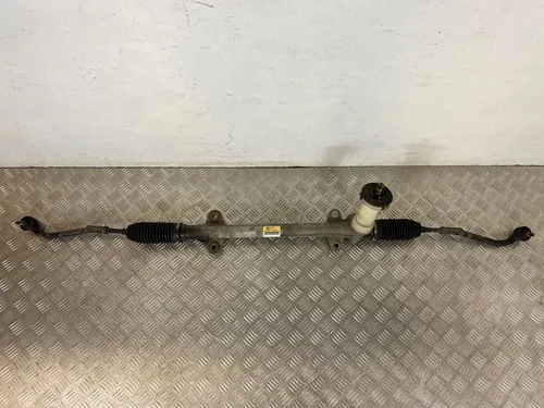 565002L201 Hyundai i30 Steering rack