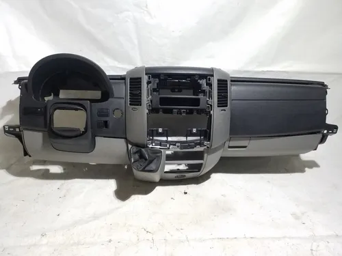 A9066800031 Mercedes-Benz Sprinter W906 Dashboard