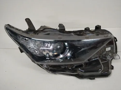 Toyota Auris E180 Headlight/headlamp