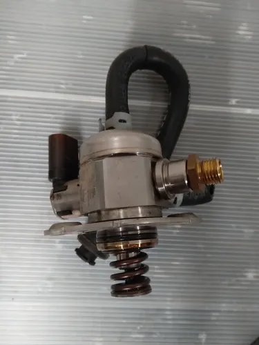Audi A5 Fuel injection high pressure pump