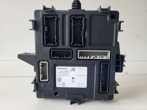 284B13925R Renault Clio V Comfort/convenience module