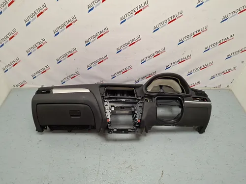 9913790 BMW X3 F25 Dashboard