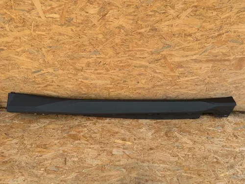9883554 BMW X1 U11 Sill