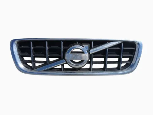 31294826 Volvo V70 Front bumper upper radiator grill