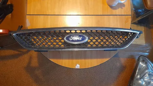 dfgdfg Ford Galaxy Front bumper upper radiator grill