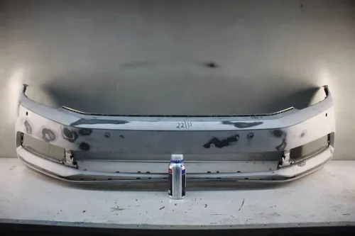 09112016 Volkswagen PASSAT B8 Front bumper