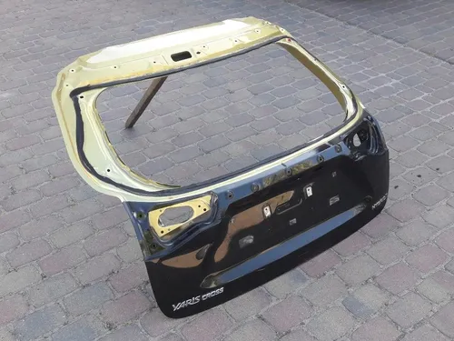 A670050D800 Toyota Yaris Cross Tailgate/trunk/boot lid