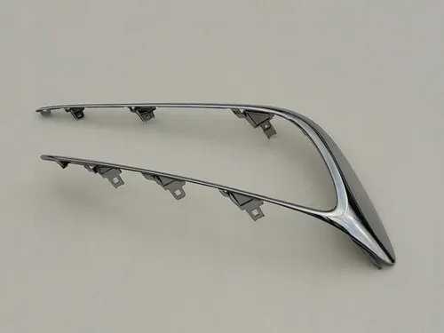 A5212602240 Toyota Auris E180 Front bumper upper radiator grill