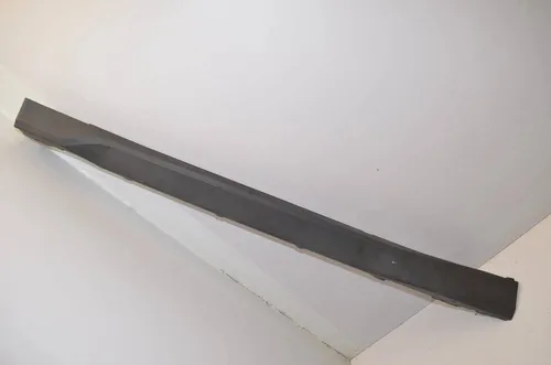 9883553 BMW X1 U11 Sill