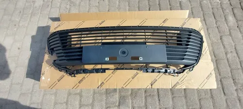 5311202B50 Toyota Corolla E210 E21 Front bumper lower grill