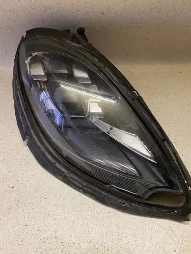 95B941006H Porsche Macan (95B) Headlight/headlamp