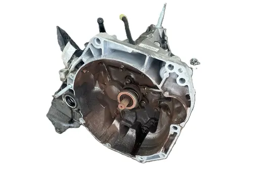 320109079R Renault Captur Manual 6 speed gearbox