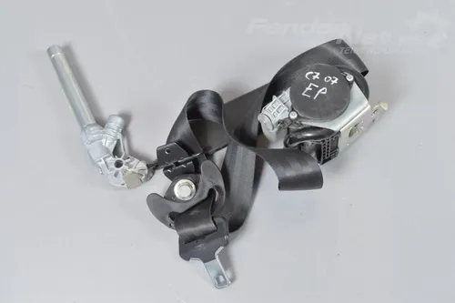 8974Y8 Citroen C5 Front seatbelt