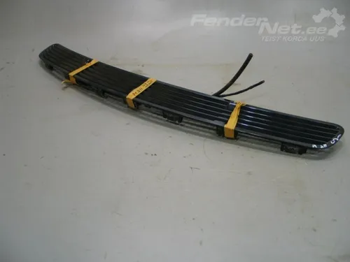 Mercedes-Benz E W211 Front grill