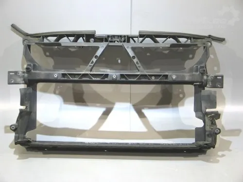 Volkswagen Phaeton Radiator support slam panel