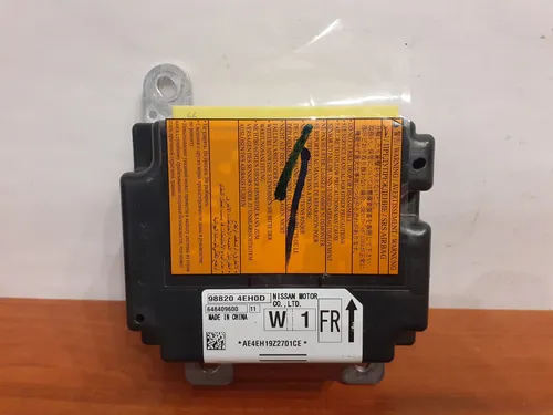 648409600 Nissan Qashqai Airbag control unit/module