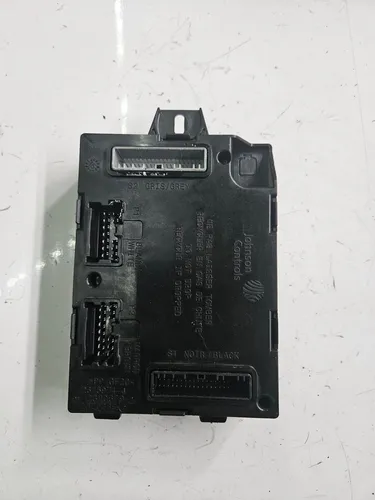 2675974 Renault Trafic III (X82) Comfort/convenience module