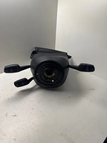 6989557 BMW 1 E81 E87 Wiper turn signal indicator stalk/switch