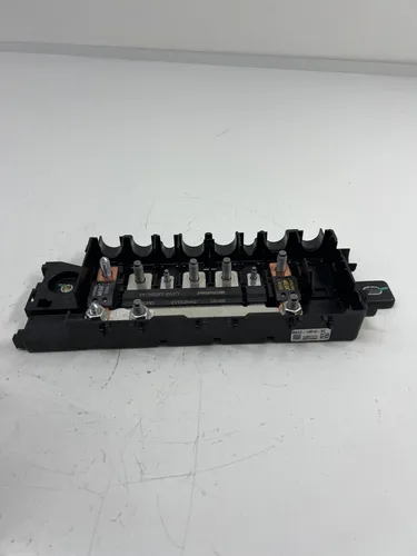 M8A214516BC Jaguar F-Pace Current control relay