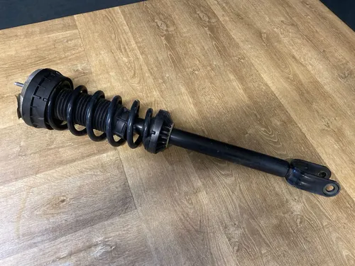 GX7318B036ME Jaguar XE Front shock absorber/damper
