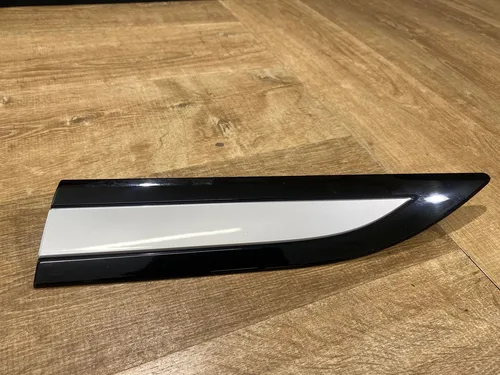 K8D229427AB Land Rover Range Rover Evoque L551 Front door trim (molding)