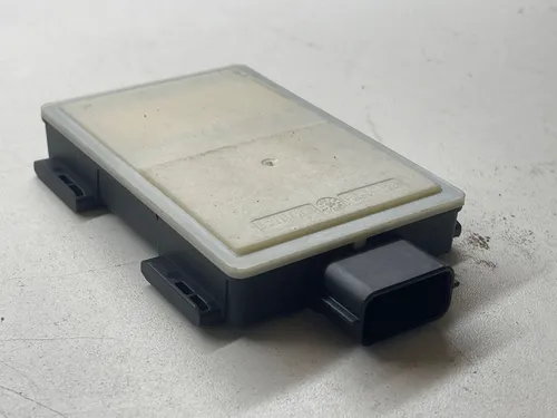 K8D214F152AL Land Rover Range Rover Evoque L551 Blind spot module