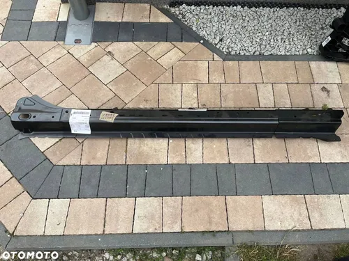 614030D140 Toyota Yaris Sill