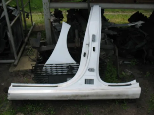 Hyundai i30 Sill
