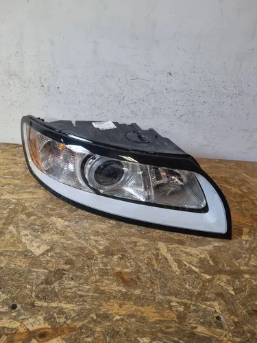 31299584 Volvo V50 Headlight/headlamp