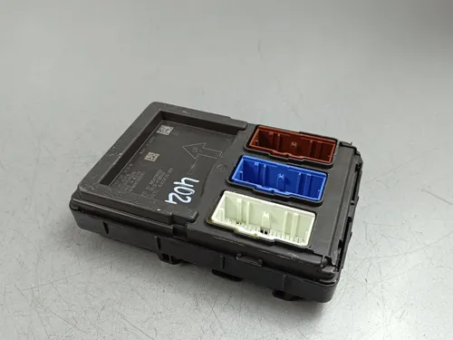 388003A0A120M1 Honda CR-V Comfort/convenience module