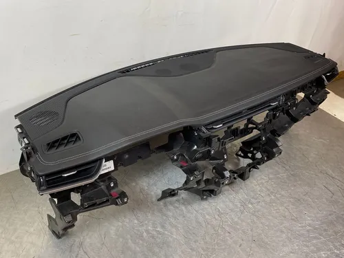 68376610AD Jeep Grand Cherokee WL Dashboard