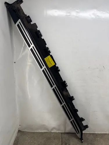 7441107 BMW X7 G07 Sill