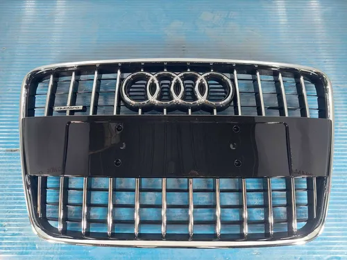 4L0853651E Audi Q7 4L Front bumper upper radiator grill