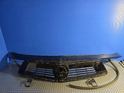 9639953880 Opel Astra L Front grill