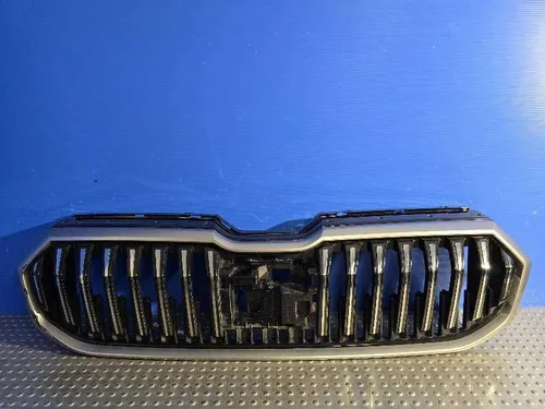 3P0853653A Skoda Superb B9 Front bumper upper radiator grill