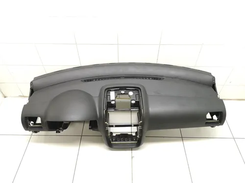1K1857181A Volkswagen Golf V Dashboard