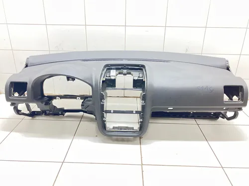 1K1857669 Volkswagen Golf V Dashboard