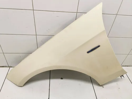A212881701 Mercedes-Benz E W212 Fender