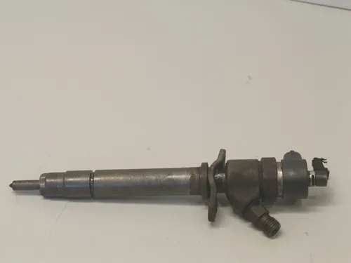 8658352 Volvo XC70 Fuel injector