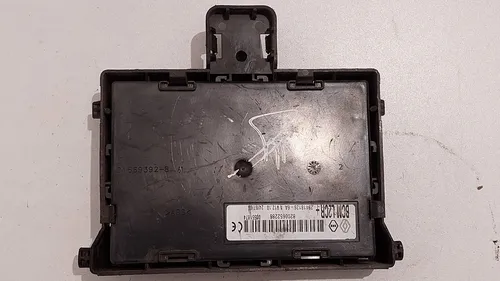 8200652286 Renault Clio III Comfort/convenience module