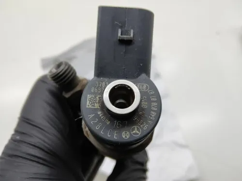 0445110167 Mercedes-Benz B W245 Fuel injector