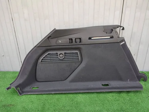 4KE863879 Audi e-tron Other interior part