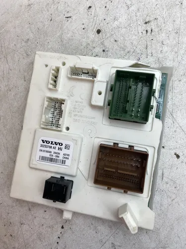 32233798AE Volvo XC60 Comfort/convenience module