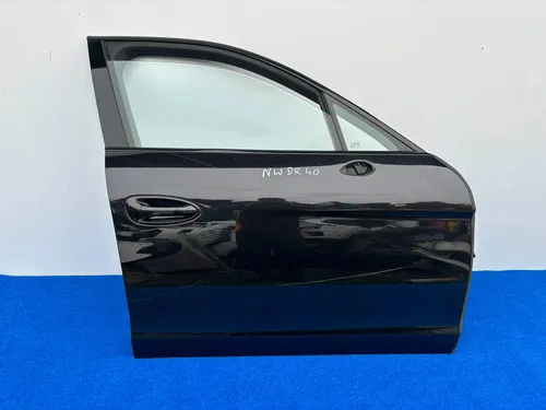 97053152201 Porsche Panamera (970) Front door
