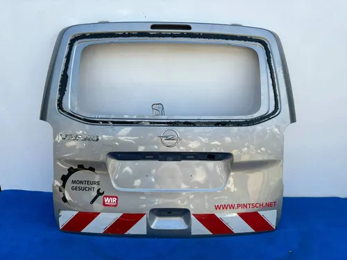 39527 Opel Vivaro Tailgate/trunk/boot lid