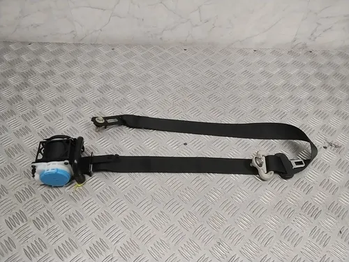 TKAH3EH983 Mazda CX-5 II Front seatbelt