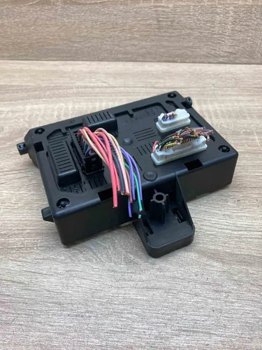 8200652284 Renault Clio III Comfort/convenience module