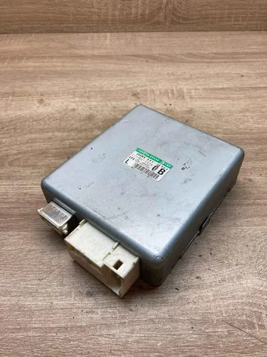 896502180 Toyota Avensis T270 Engine control unit/module ECU